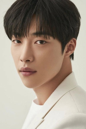 Woo Do Hwan
